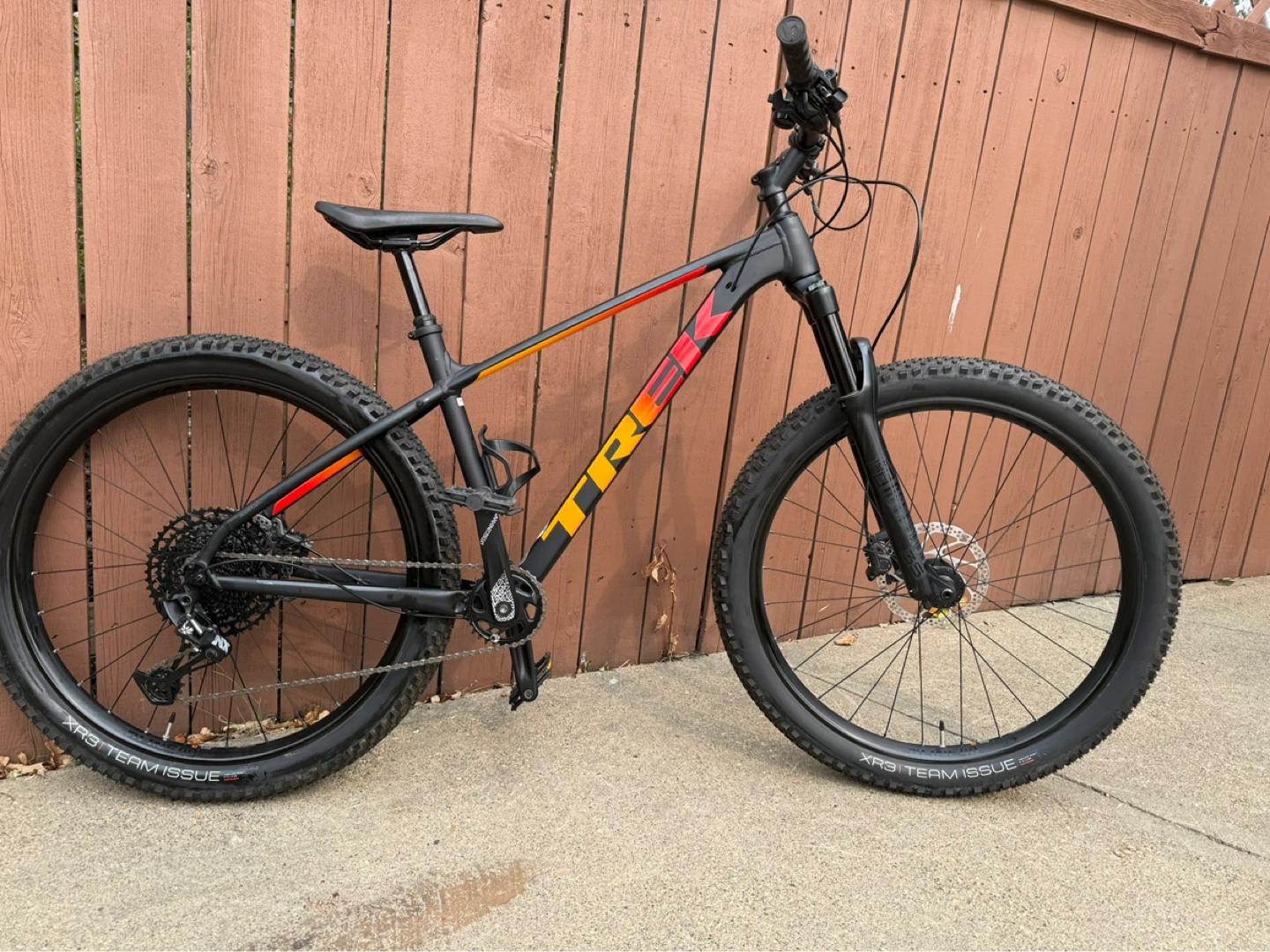 Trek Roscoe 8 Mountain Bike M/L