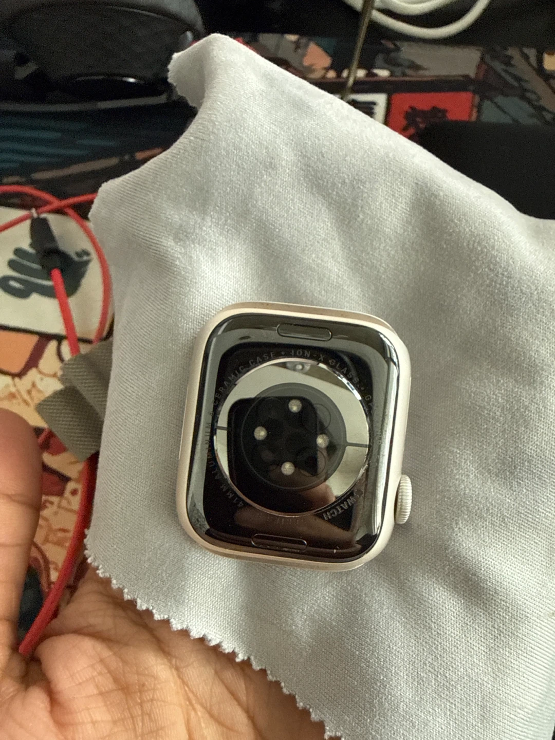 Apple Watch Series 8 GPS, 41mm, Starlight - photo 4