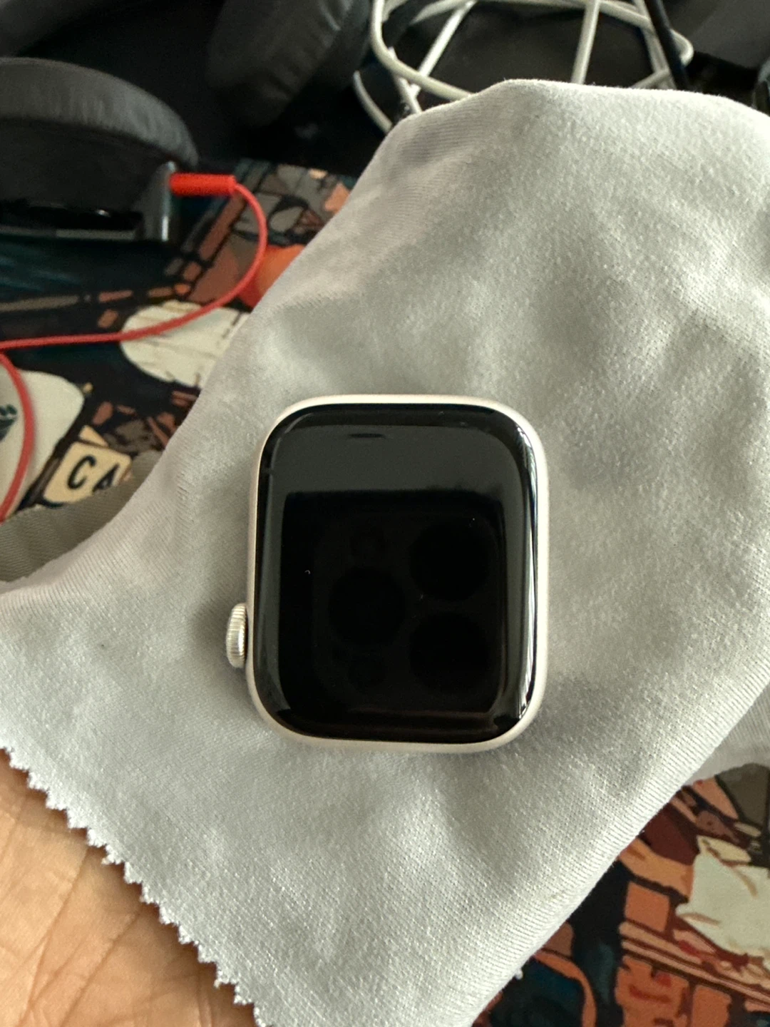 Apple Watch Series 8 GPS, 41mm, Starlight - photo 3