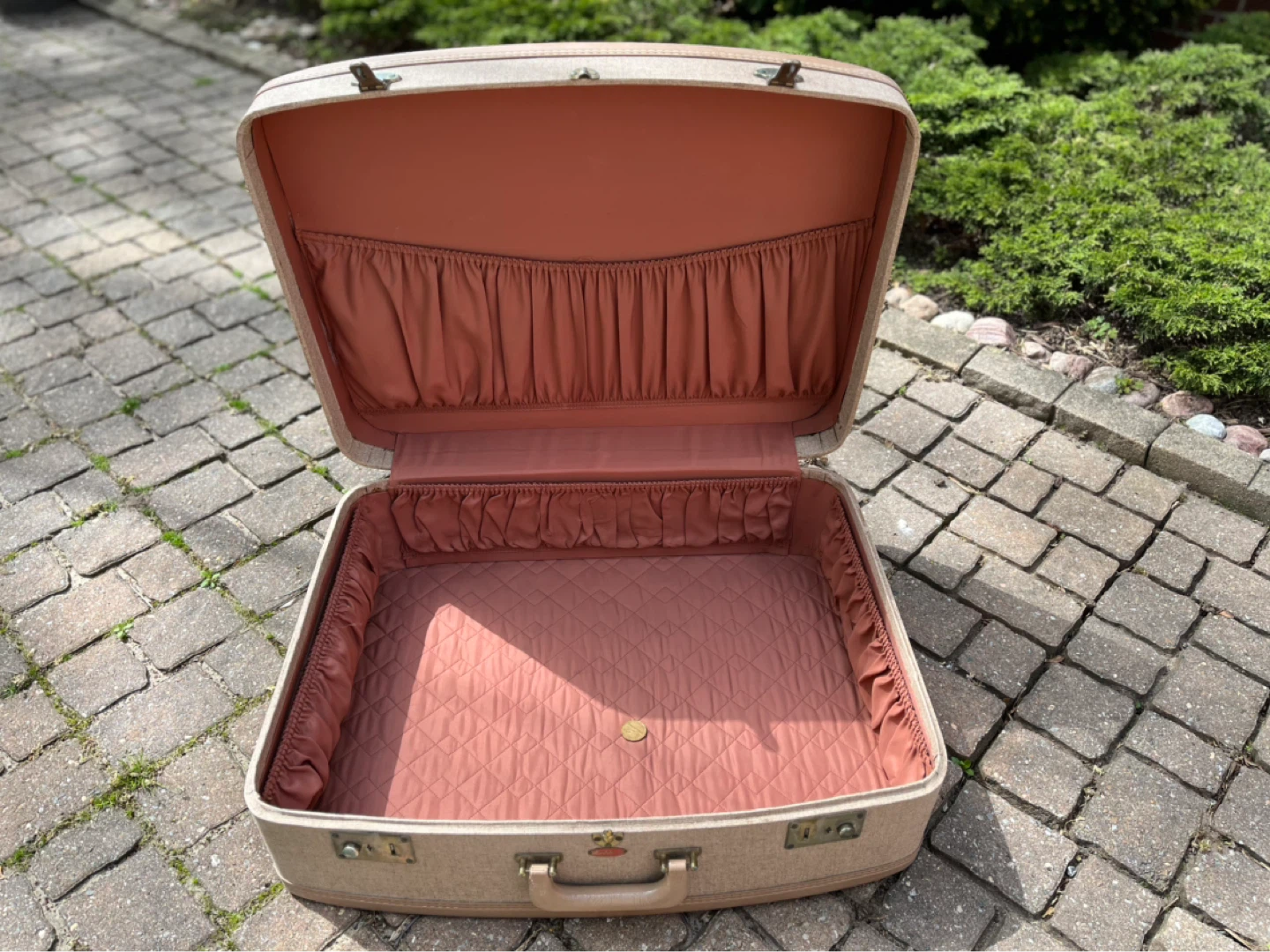 Vintage Luggage Suitcase - Great Condition - Clean Inside