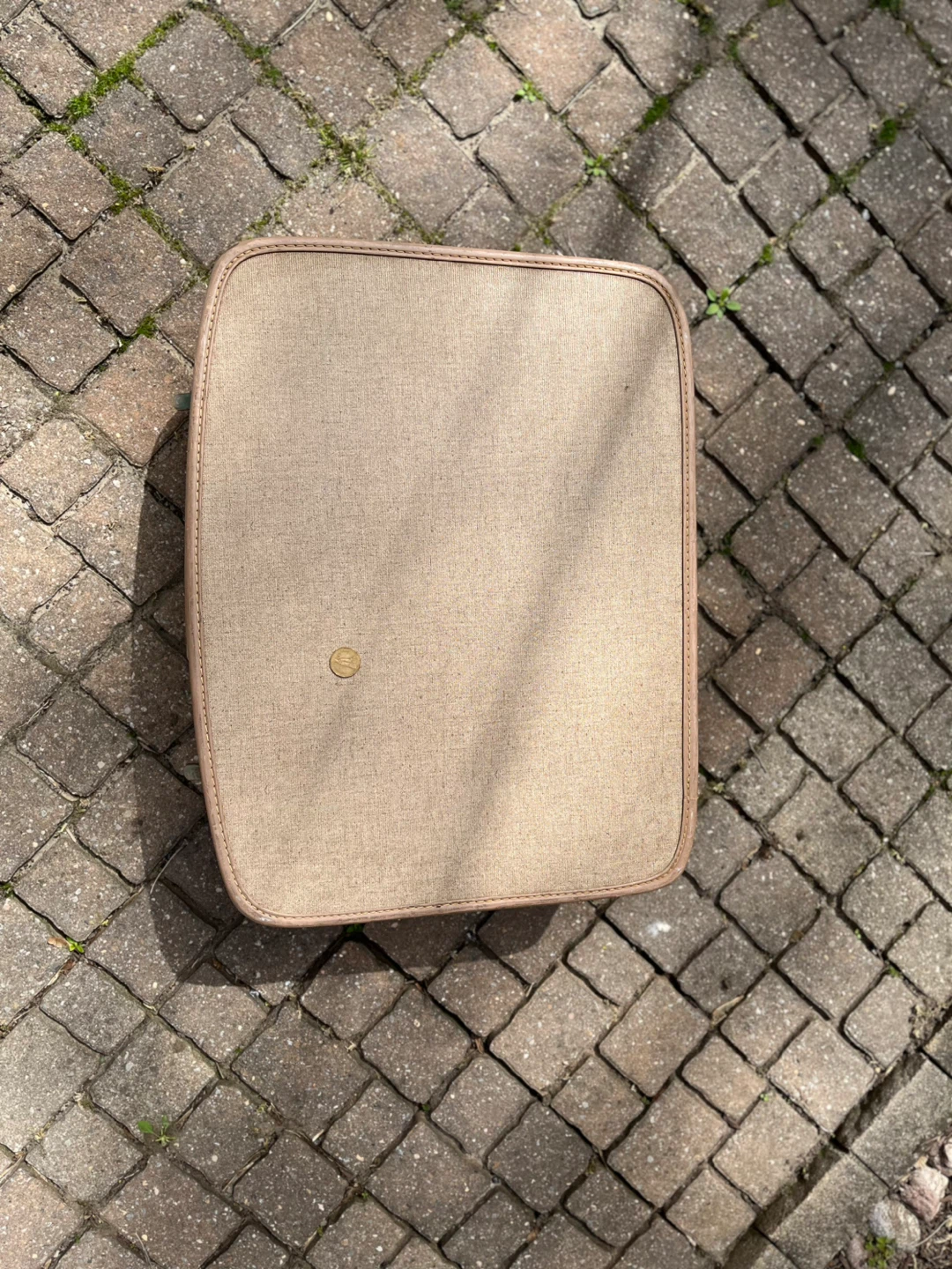 Vintage Luggage Suitcase - Great Condition - Clean Inside - photo 3