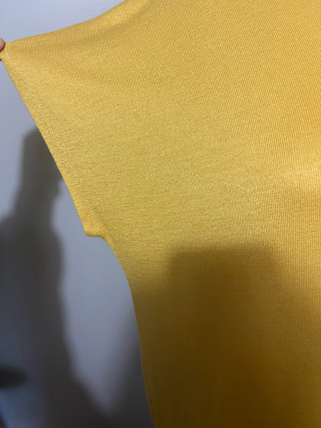Orvis large Yellow V-Neck Top - photo 3