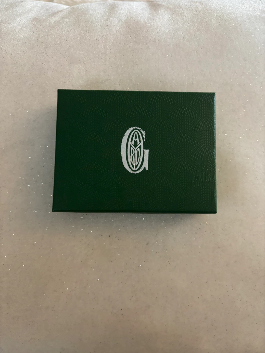 Luxury Slim Card Wallet | Emerald Green Minimalist Design