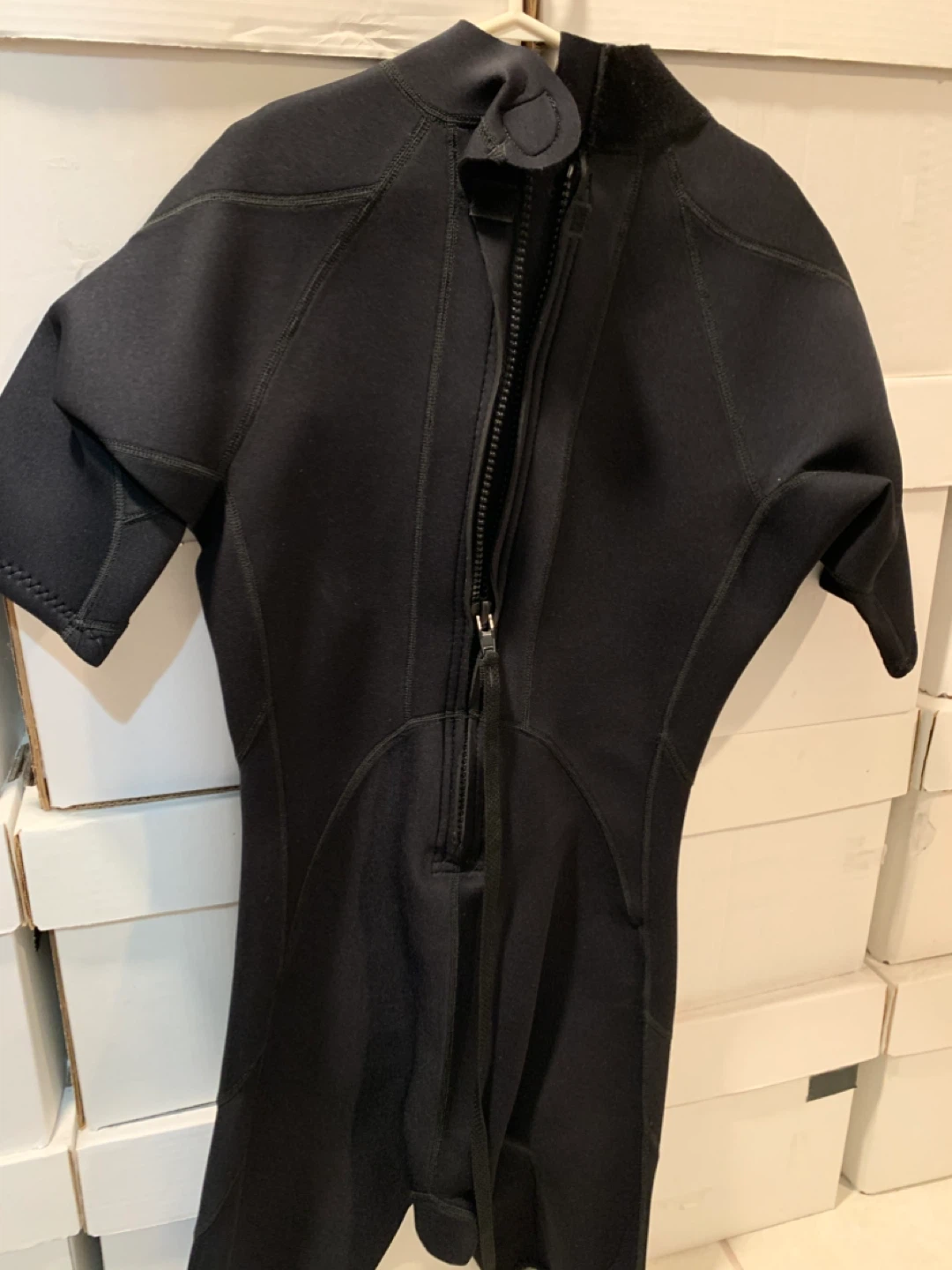 H2O Skinz Black Wetsuit (L) - photo 2