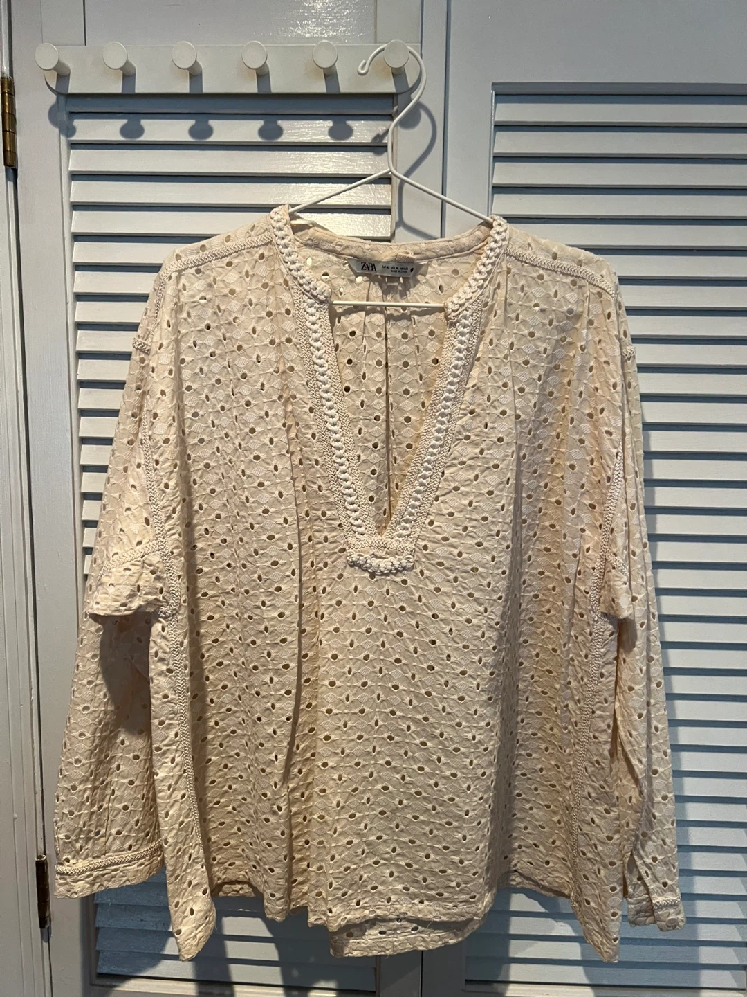 ZARA Embroidered Broderie Anglaise Blouse - XL - Cream - photo 2