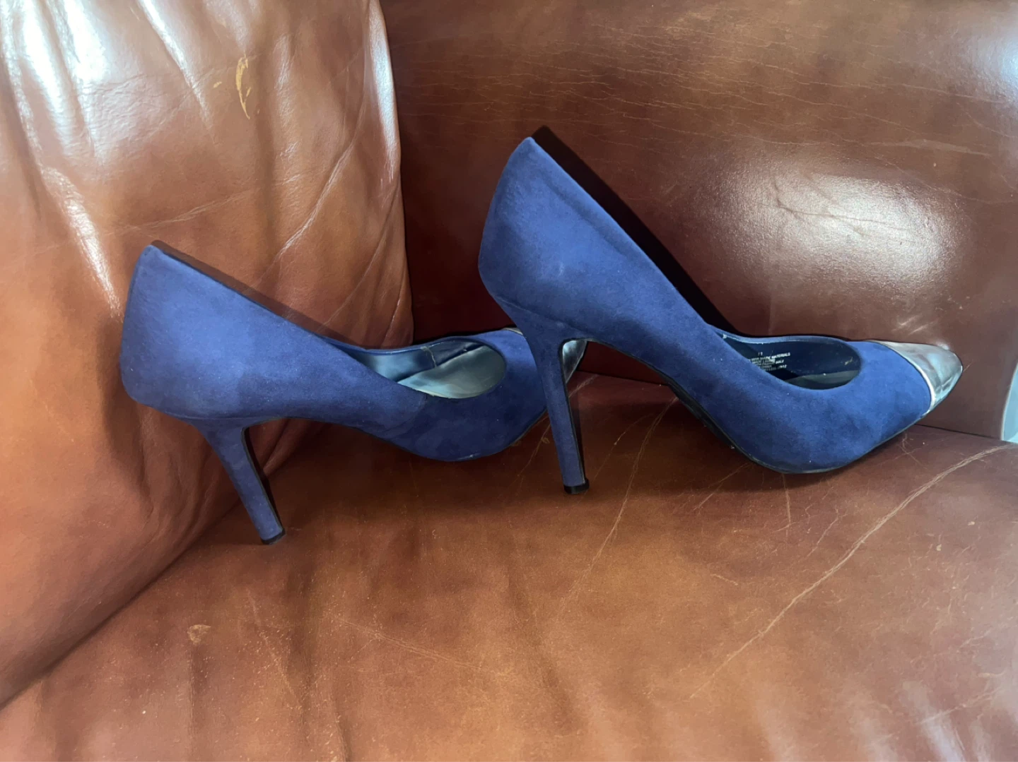 Mossimo Blue Suede Heels with Silver Toe - photo 4