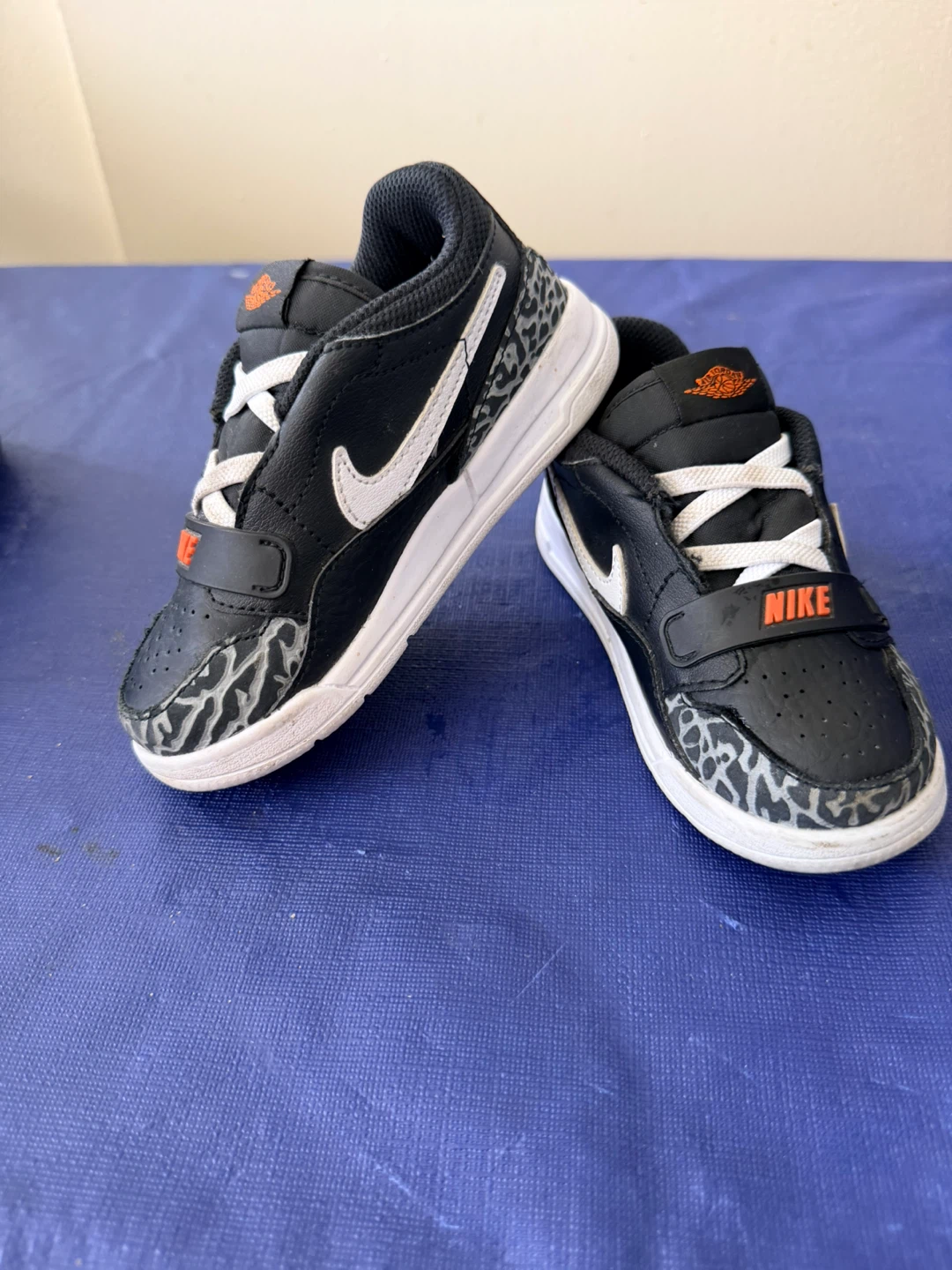 Nike Toddler "Air Jordan" Sneakers - Black and White - photo 2