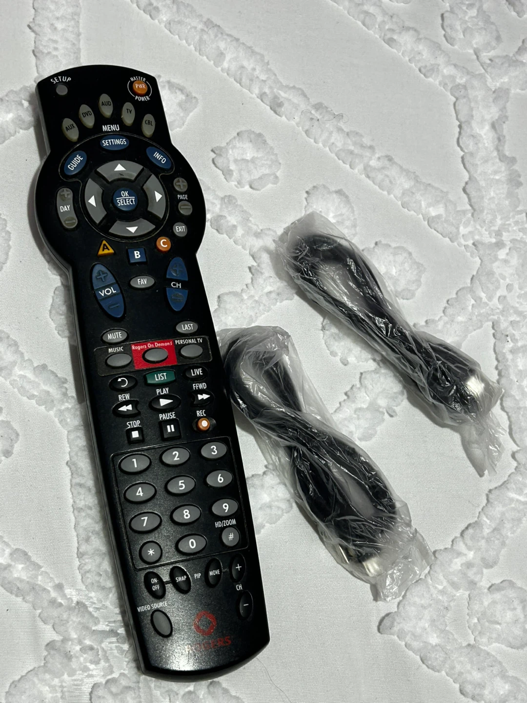 Rogers Remote Control and Cables #freecycle