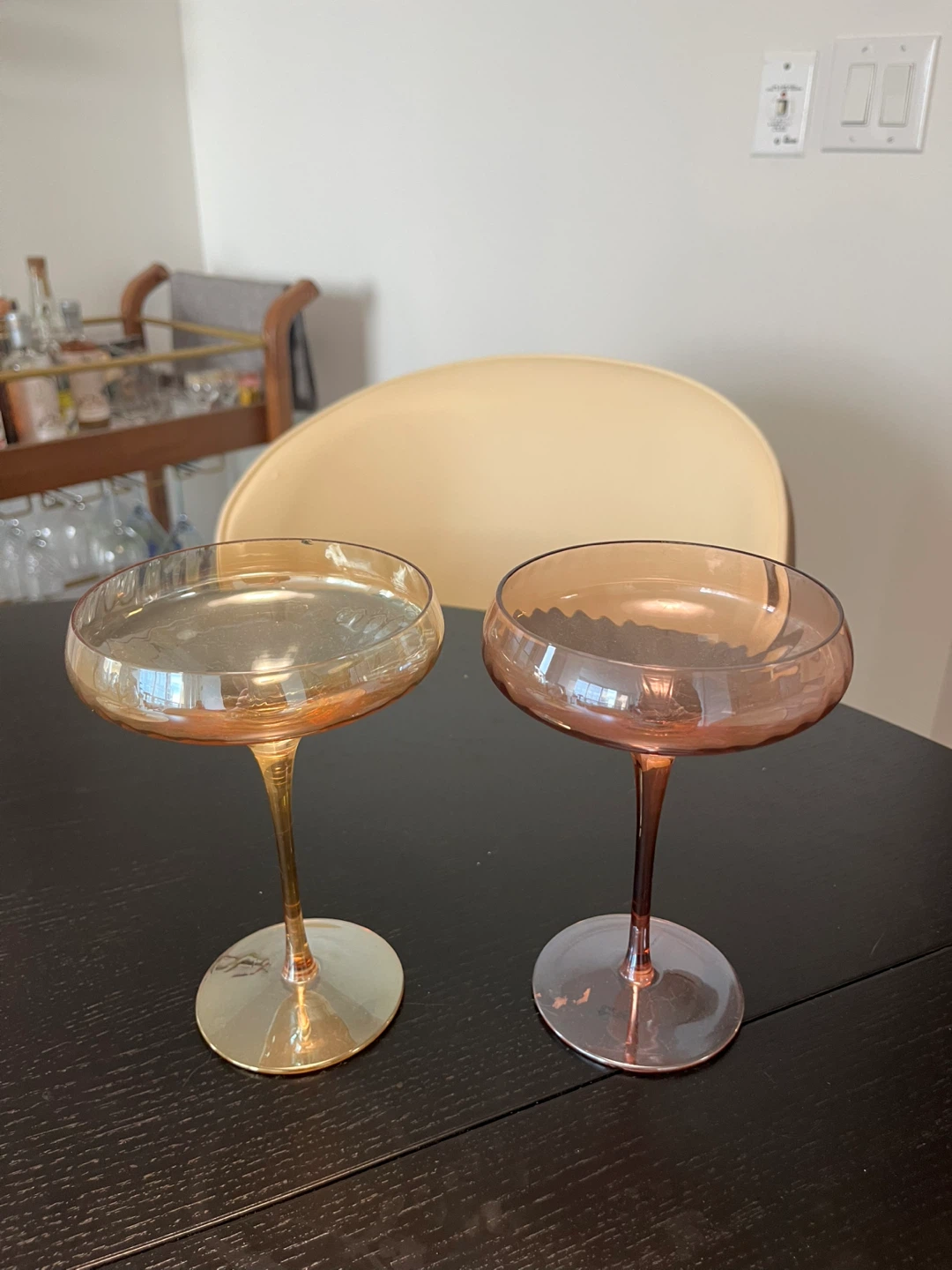 Set of 2 Coloured Coupe Glasses - photo 2