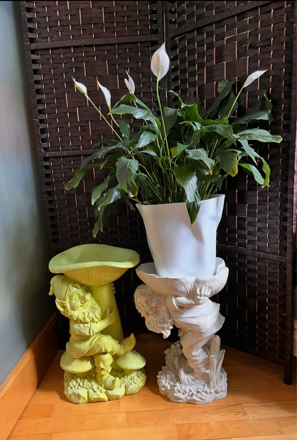 Gnome Plant Stands - photo 2