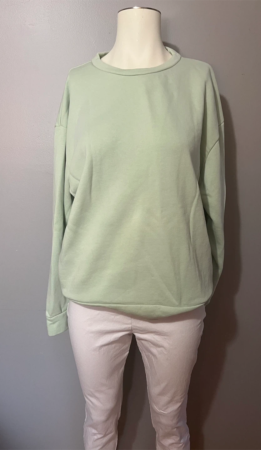 Lavon large Light Green Crewneck Sweatshirt