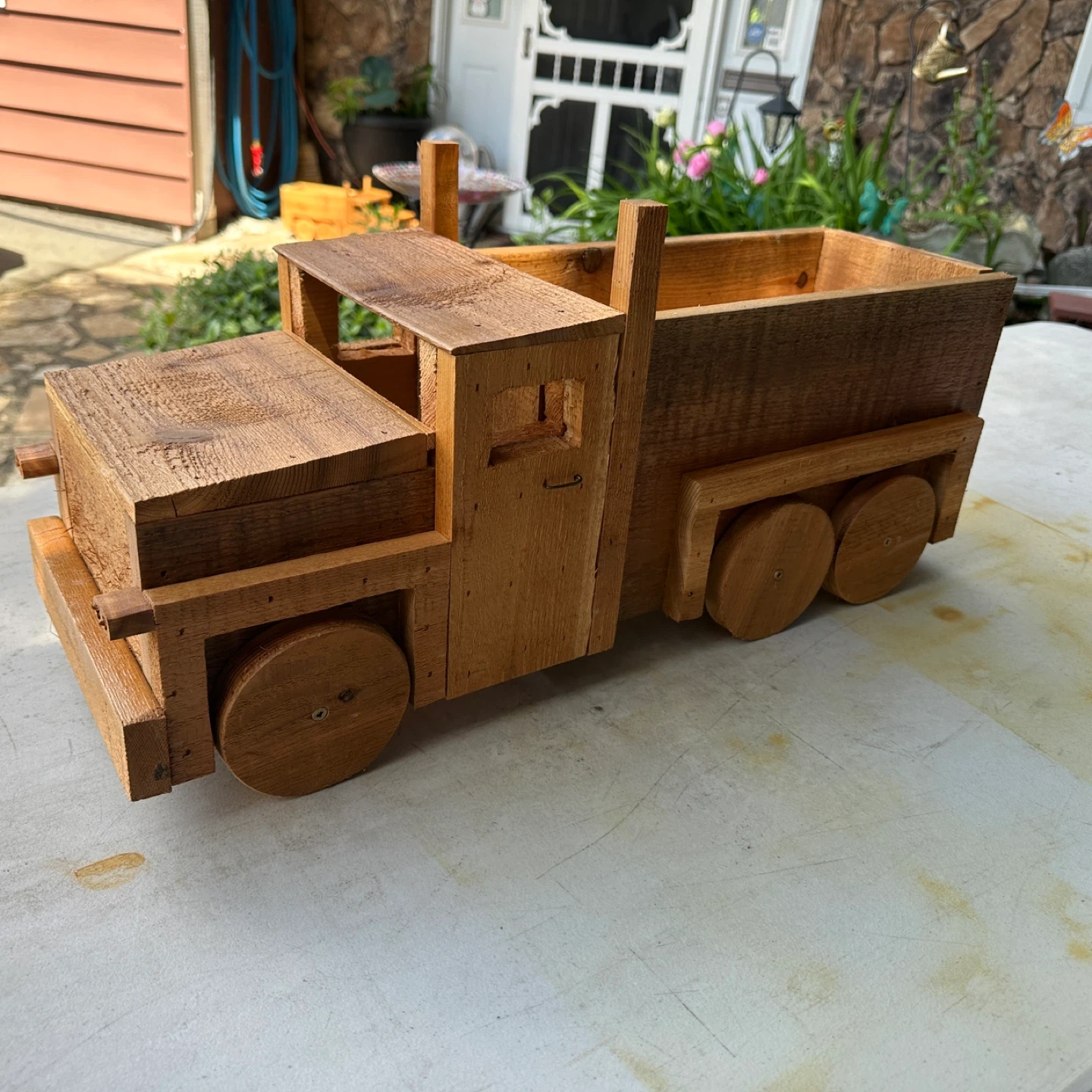 Wooden Truck Planter Box - photo 2