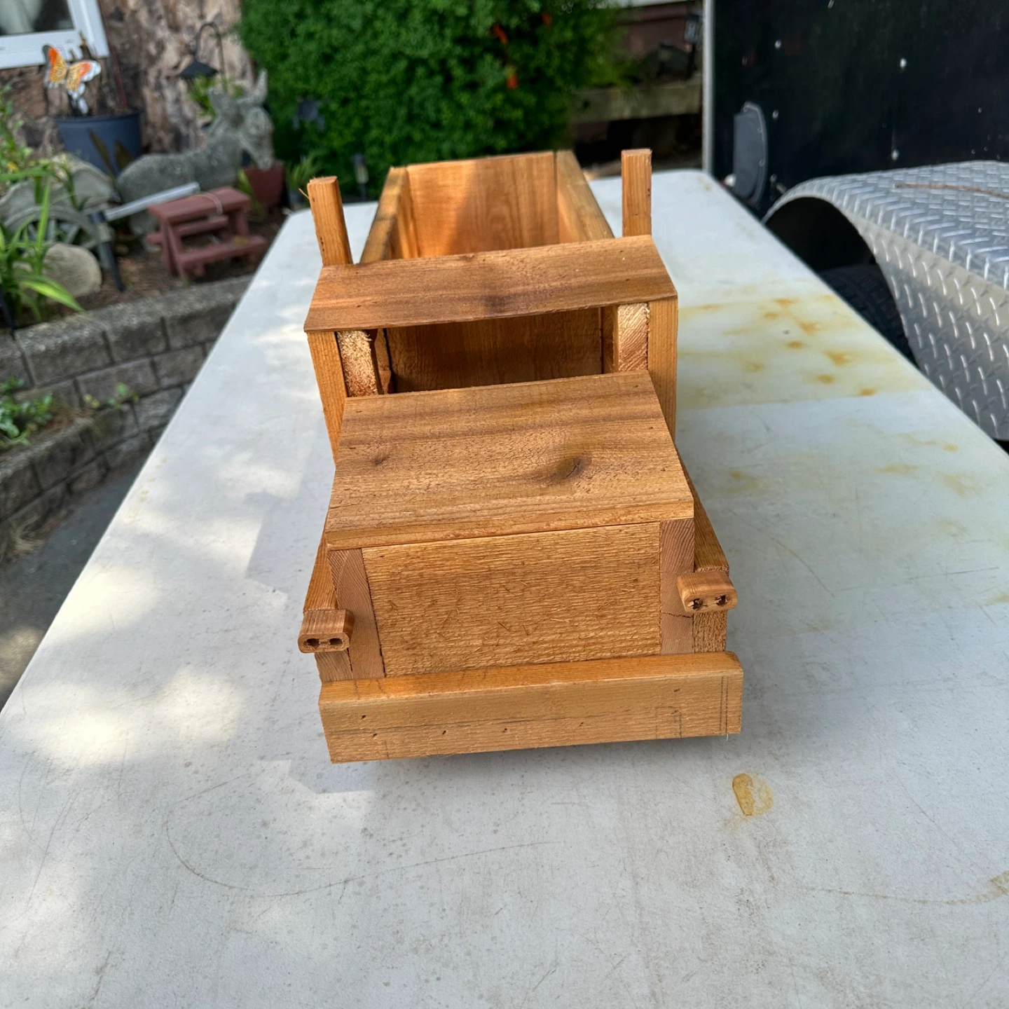 Wooden Truck Planter Box - photo 3
