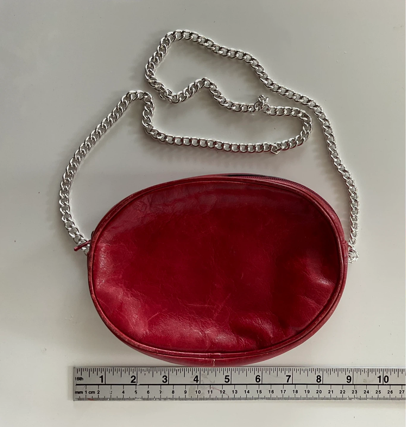 Vintage The Bay Red Leather Oval Crossbody Bag 1970’s - photo 2