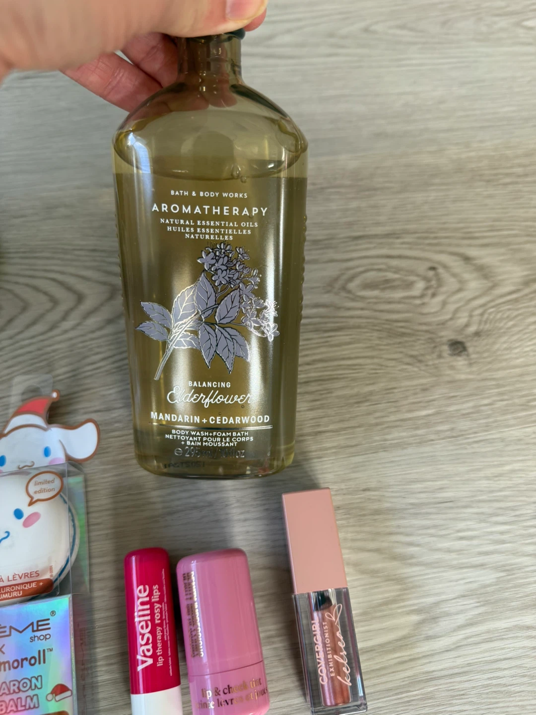 Bundle of all new beauty items (except for two) - photo 4
