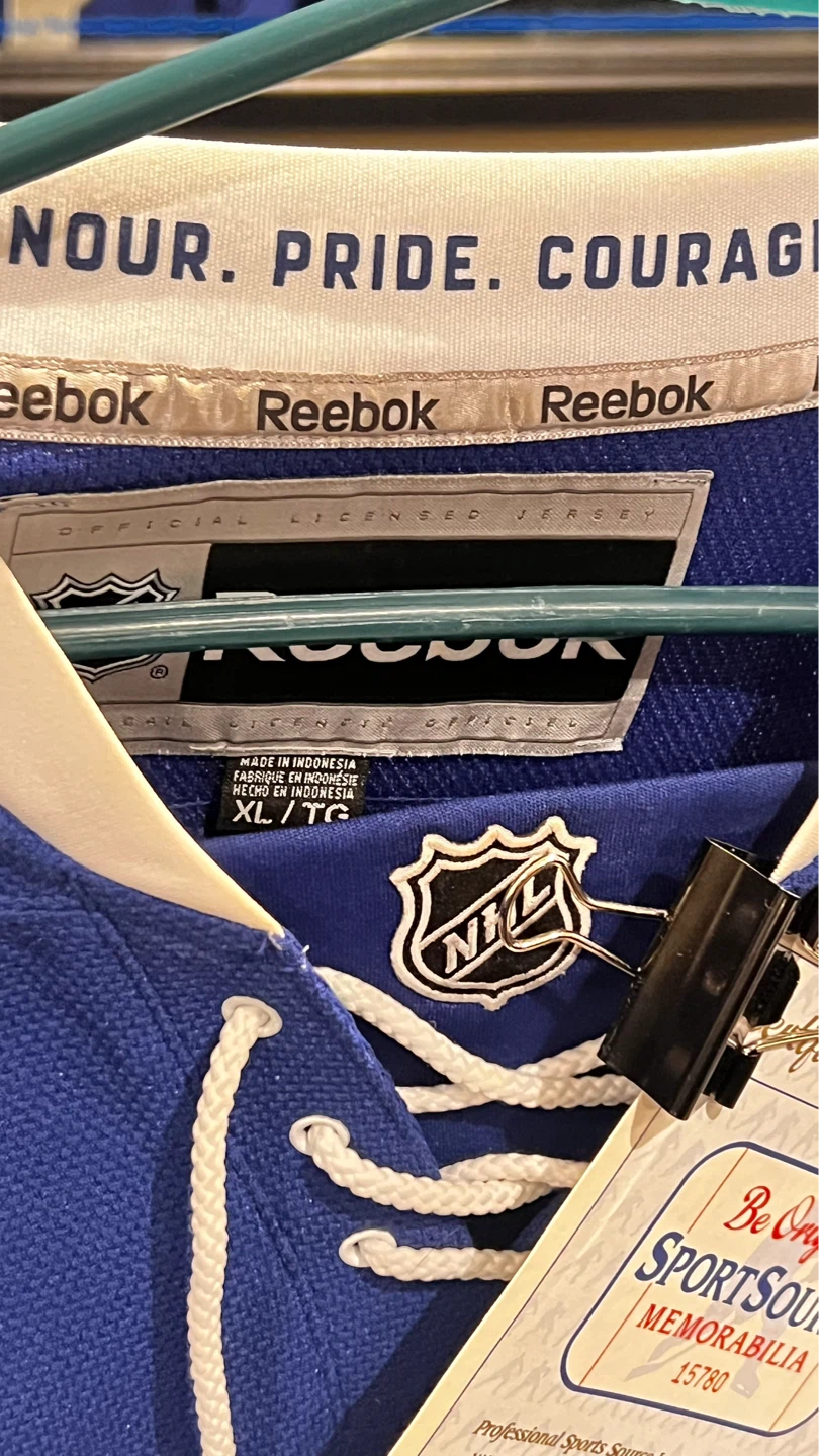 Reebok Toronto Maple Leafs Marner #16 Signed Hockey Jersey XL - photo 5