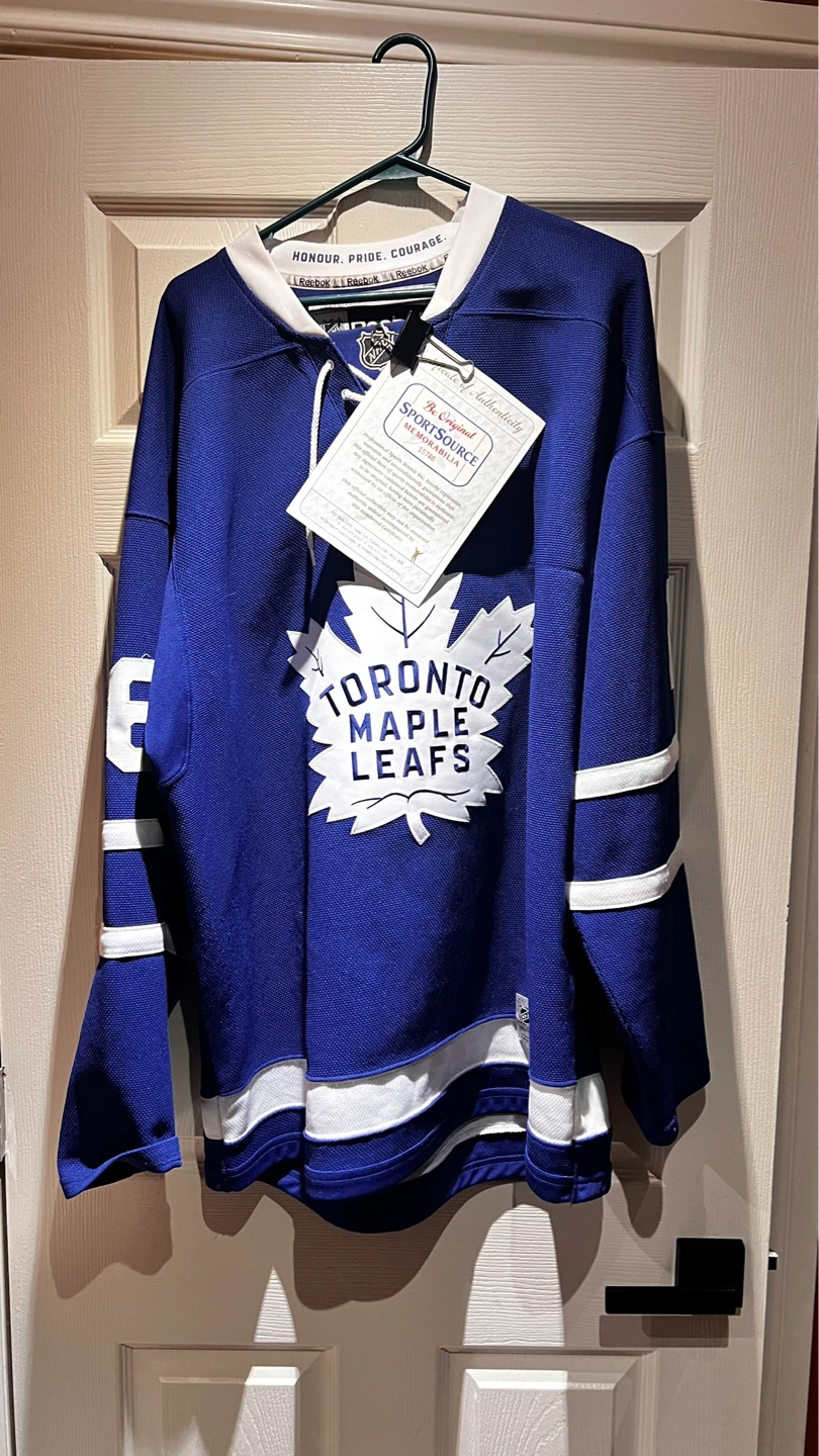 Reebok Toronto Maple Leafs Marner #16 Signed Hockey Jersey XL