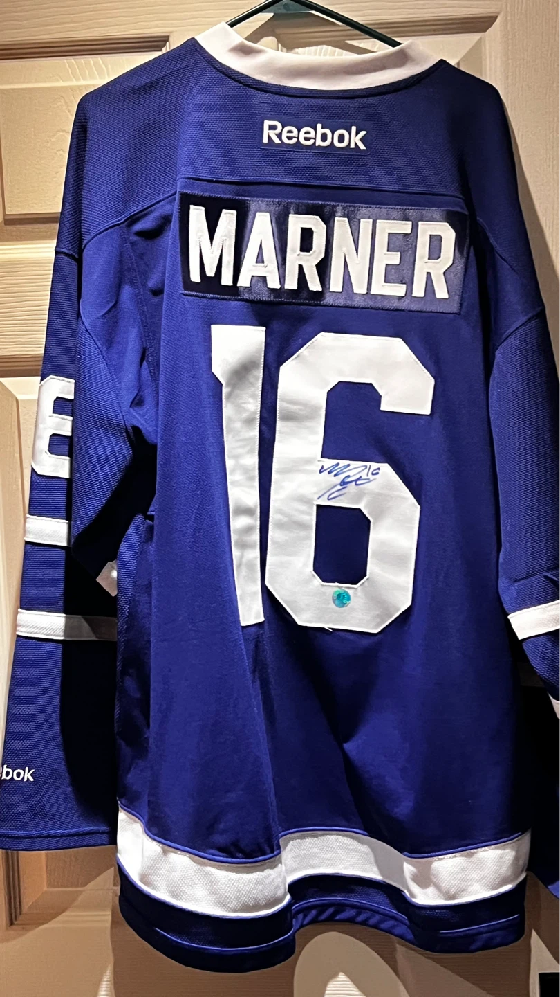 Reebok Toronto Maple Leafs Marner #16 Signed Hockey Jersey XL - photo 2