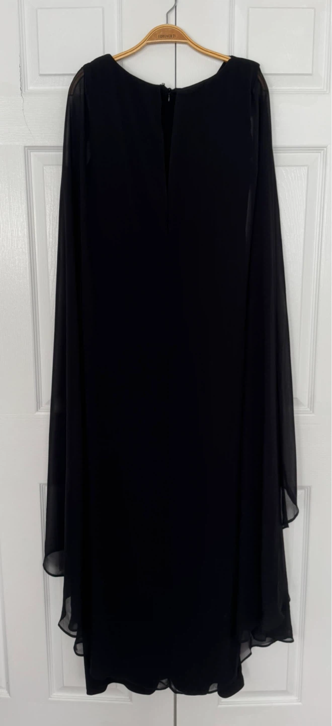 Black formal dress with embellishment - photo 2