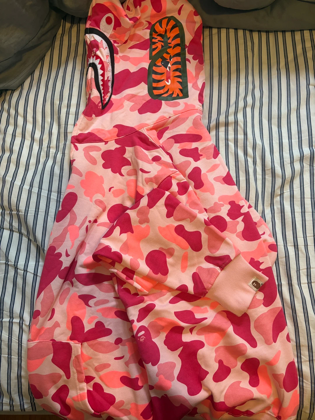 A Bathing Ape Pink Camo Shark Full Zip Hoodie - photo 2