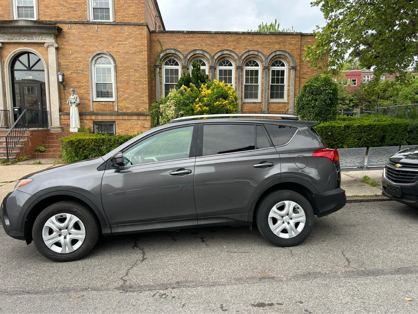 2015 Toyota RAV4 LE AWD SUV - photo 5