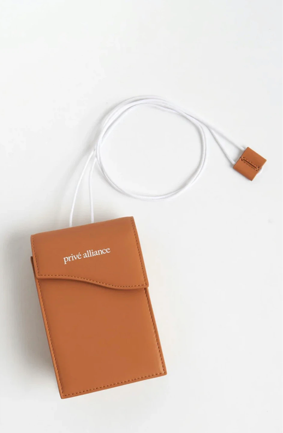 Privé Alliance Pouch Bag