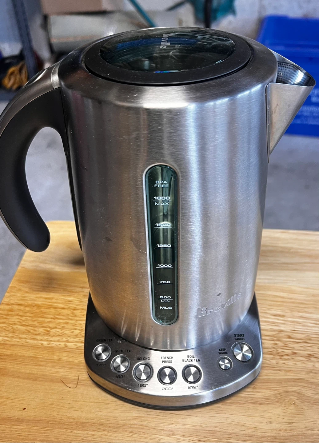 Breville Kettle Model BKE820XL