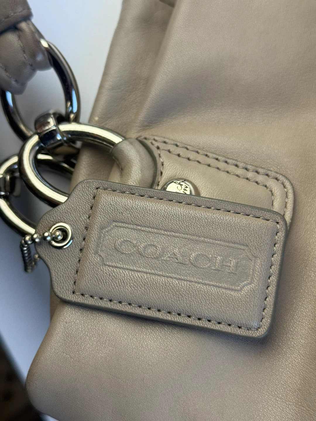 Vintage Coach Leather Shoulder Bag - photo 4