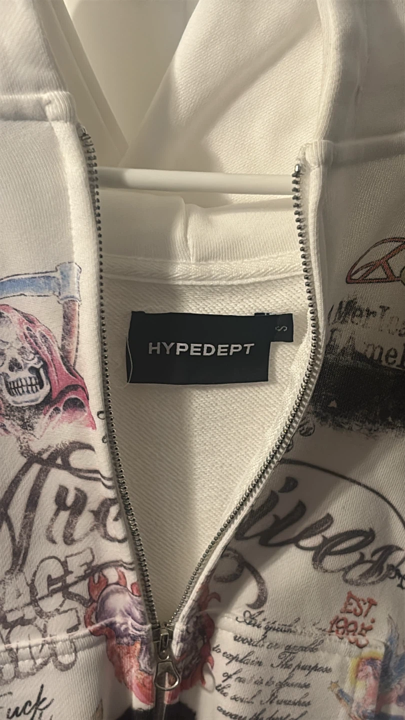 “graffiti dreams” hypedept zipup - photo 2