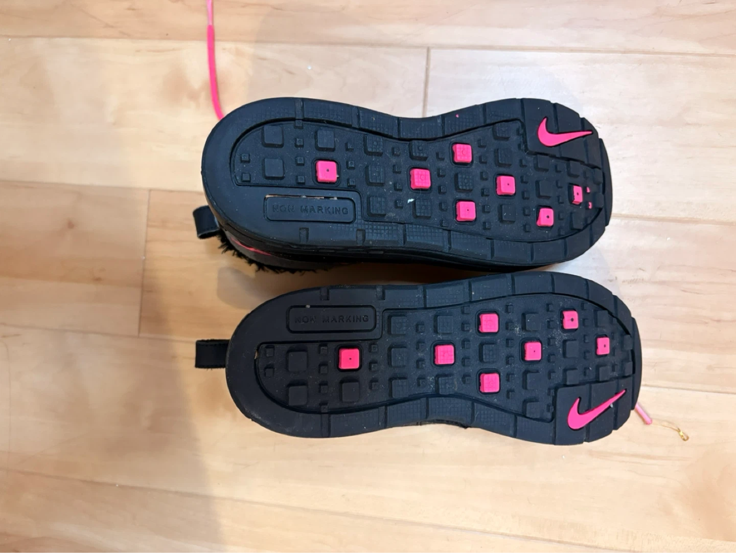 Nike Girls' Winter Boots - photo 2