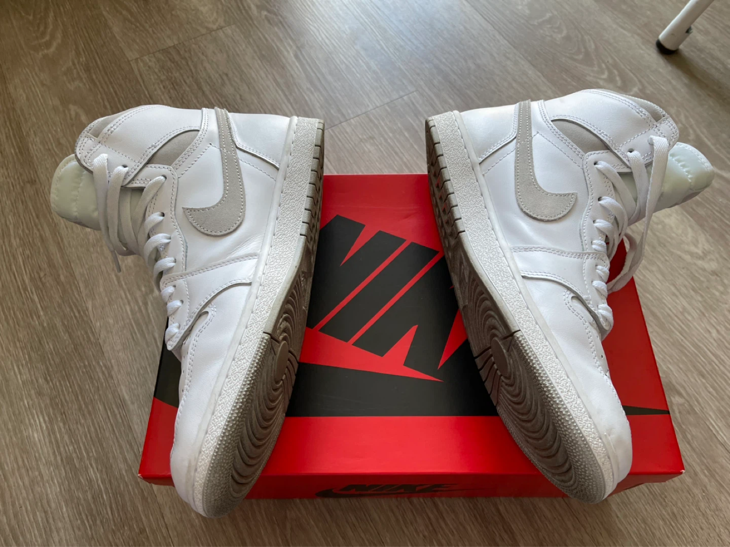 Nike Air Jordan 1 High OG "True Blue" Sneakers Size 11 - photo 5