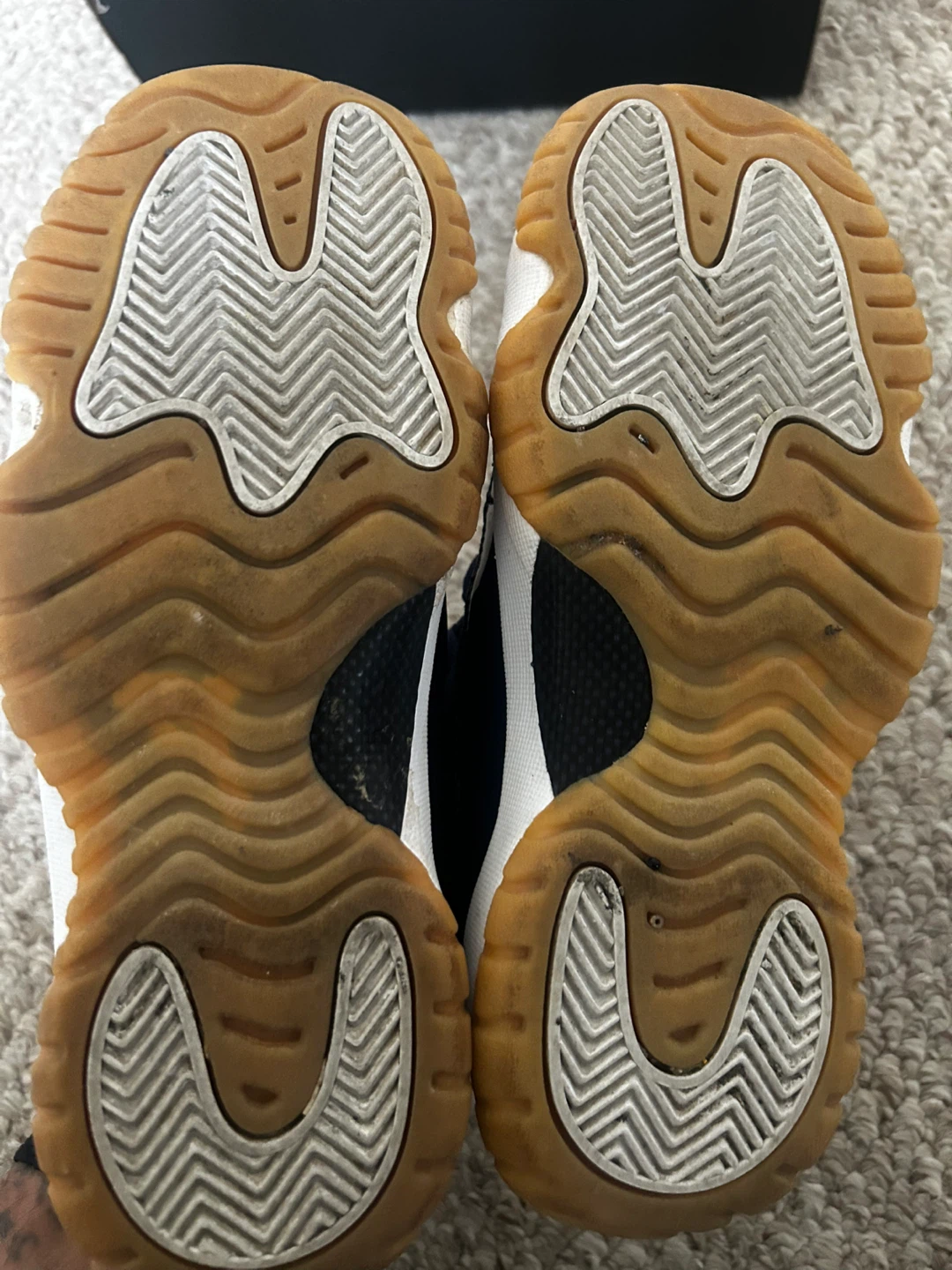 Nike Air Jordan 11 Low Navy Gum 4Y Kids - photo 3