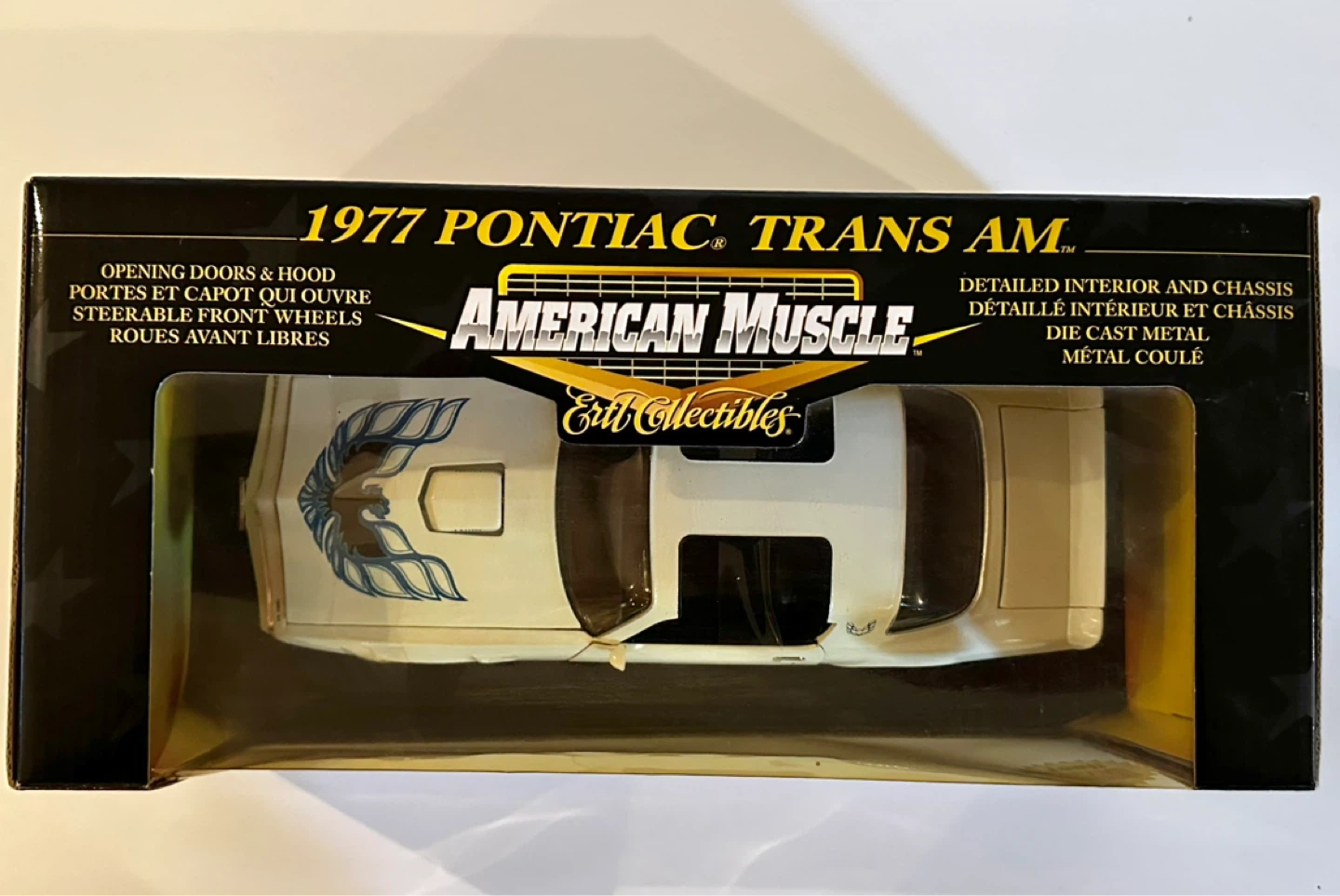 1977 Pontiac Trans Am Die-Cast Model Car - photo 3