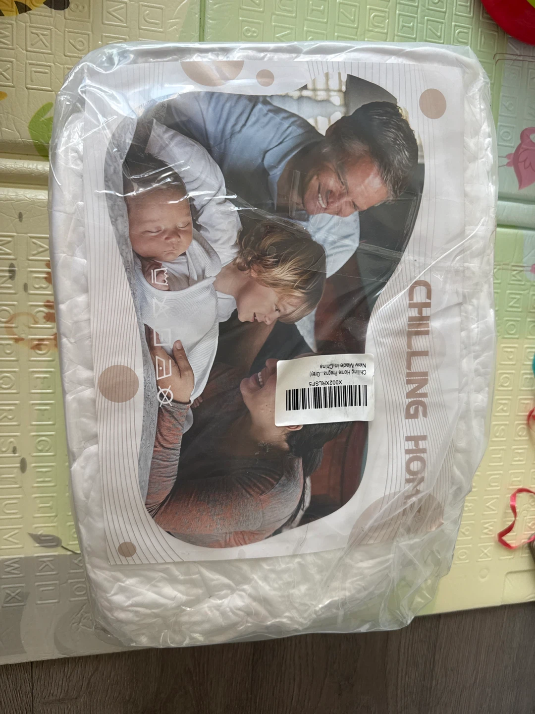 Brand New Pregnancy Pillow - photo 2