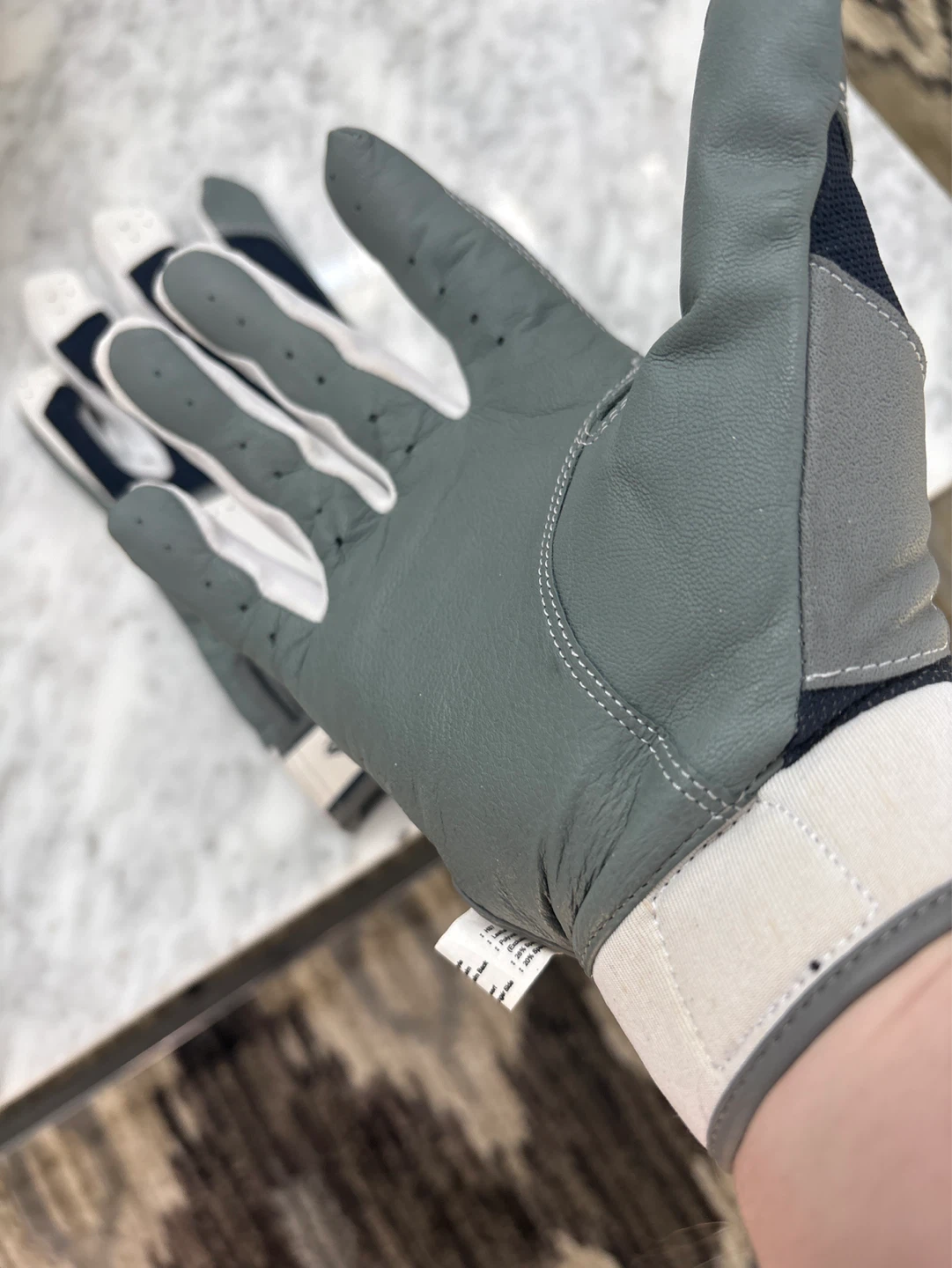 Easton Adult Medium Baseball Batting Gloves - photo 3