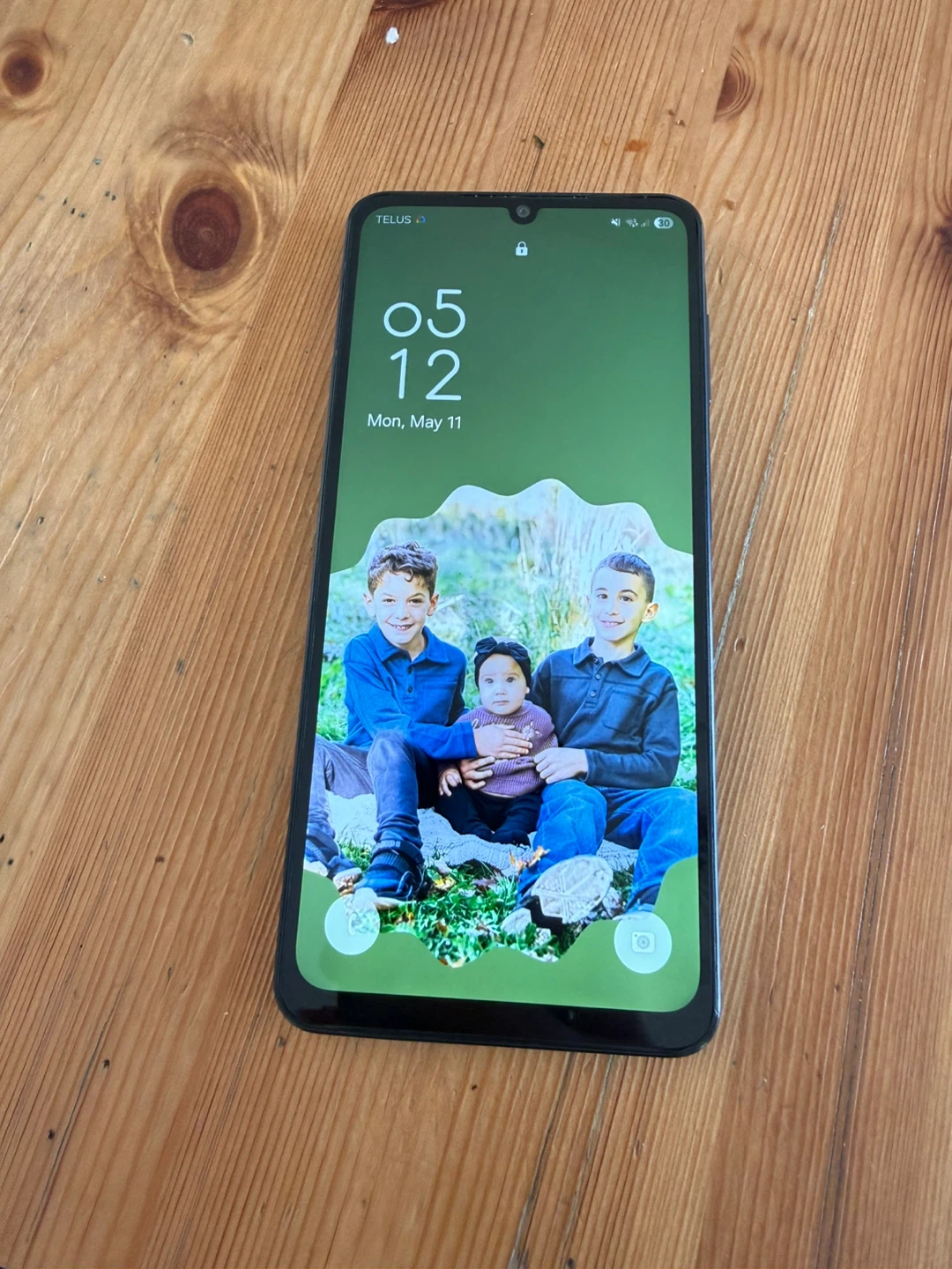 Like New Galaxy A17, no box