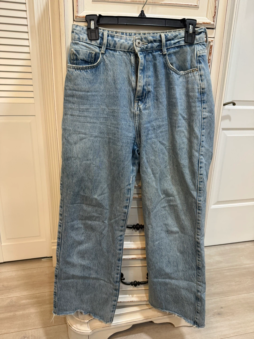 Zara Women Light Wash Wide Leg Jeans