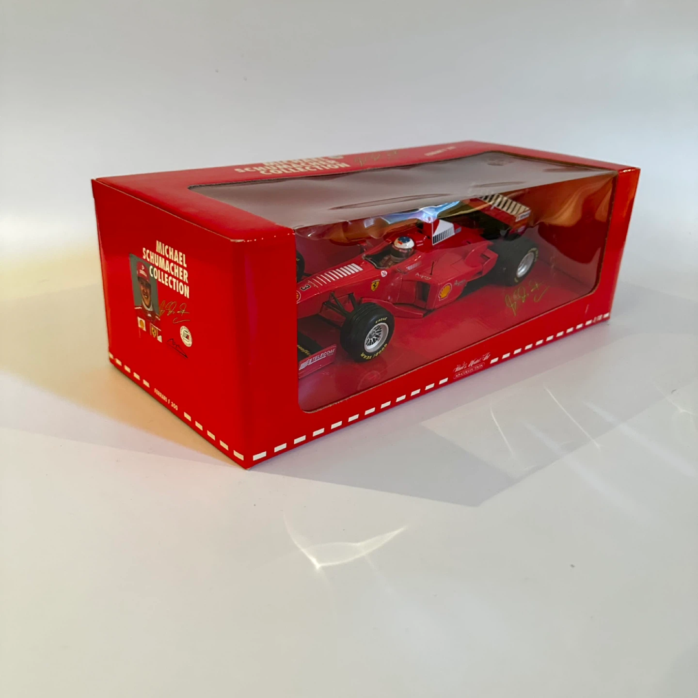 Ferrari F300 Michael Schumacher Collection 1/18 Scale Model - photo 3