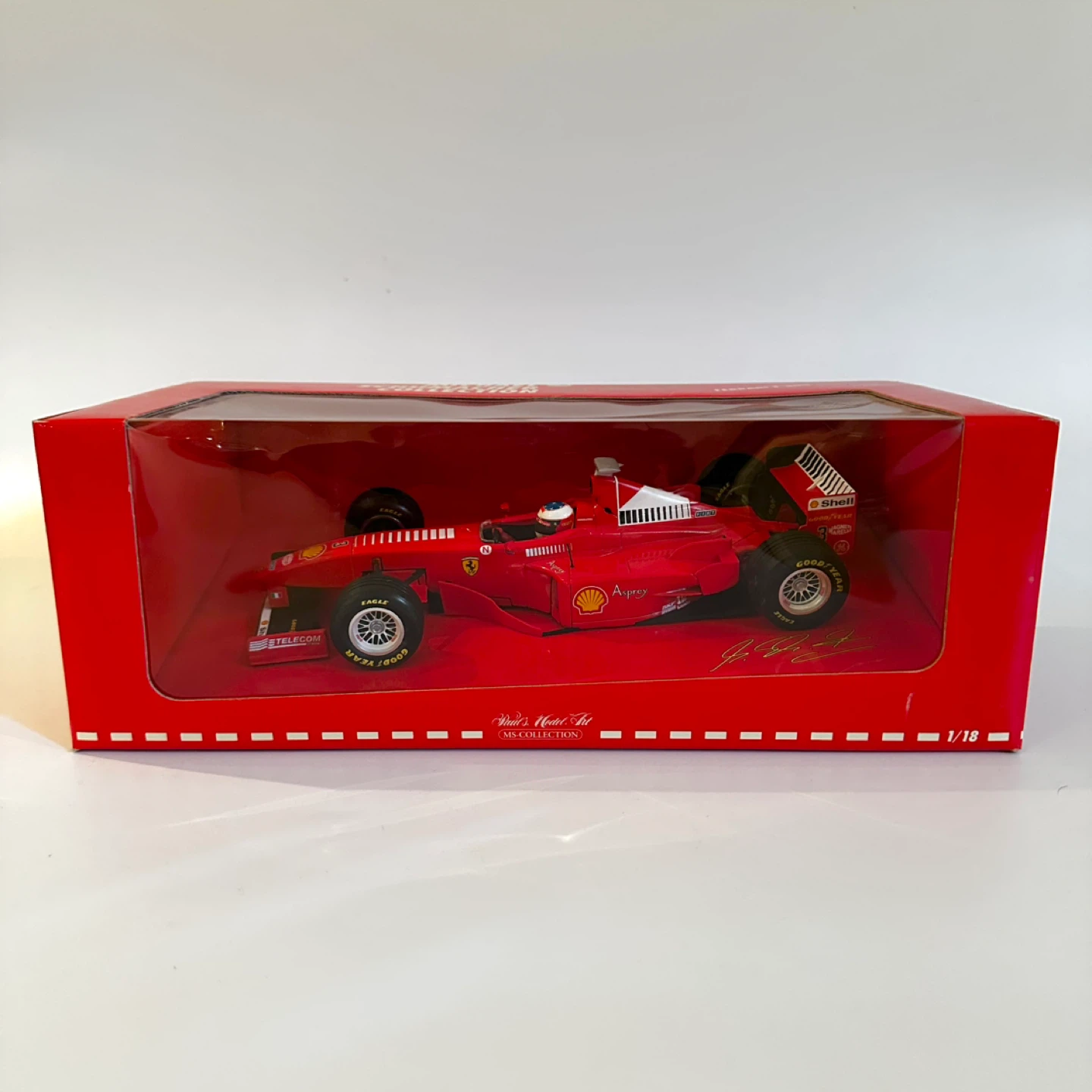 Ferrari F300 Michael Schumacher Collection 1/18 Scale Model - photo 2