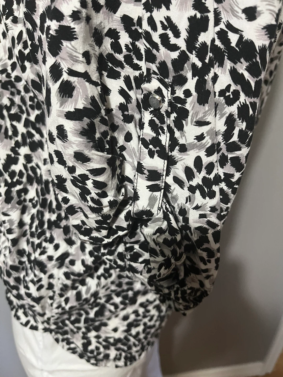 Reitmans large Women's  Leopard Print Blouse - photo 3