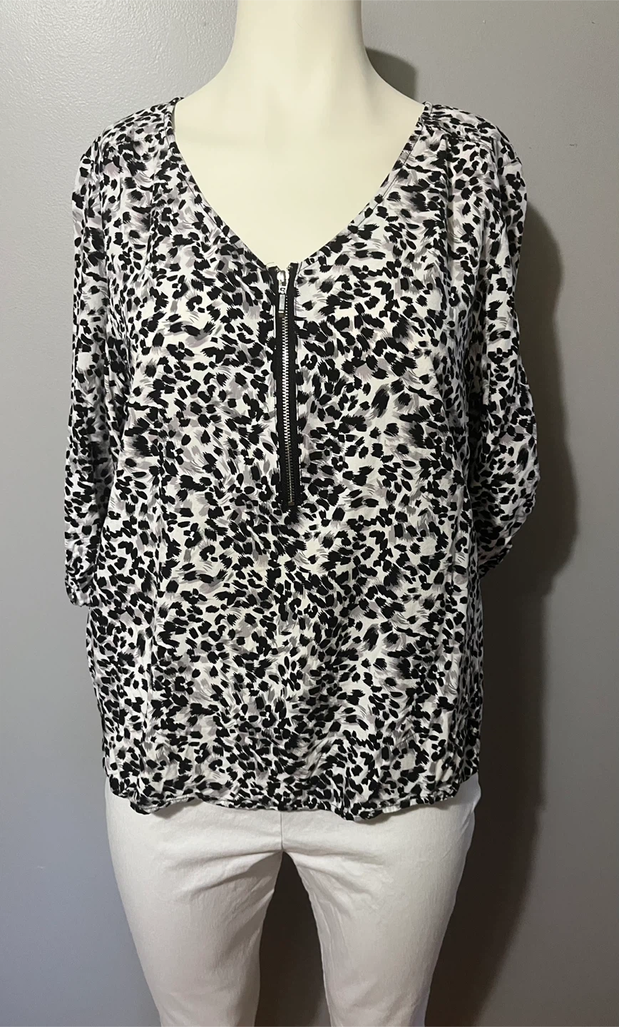 Reitmans large Women's  Leopard Print Blouse