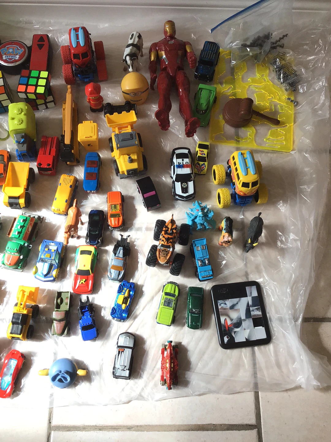 Assorted Toy Lot - Cars, Robots, and More! - photo 5