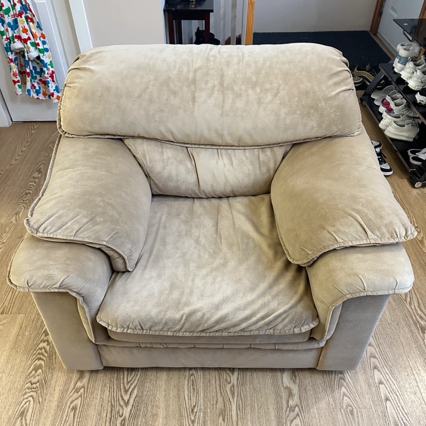 Oversized Beige/Taupe Lounge Chair Sofa (CAN DELIVER)