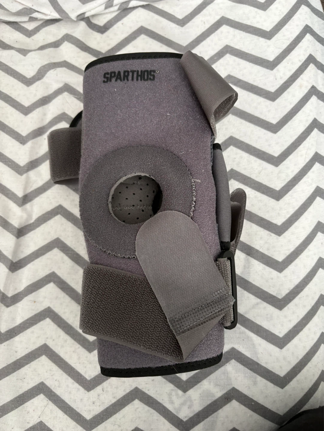 SPARTHOS Knee Brace - Size M