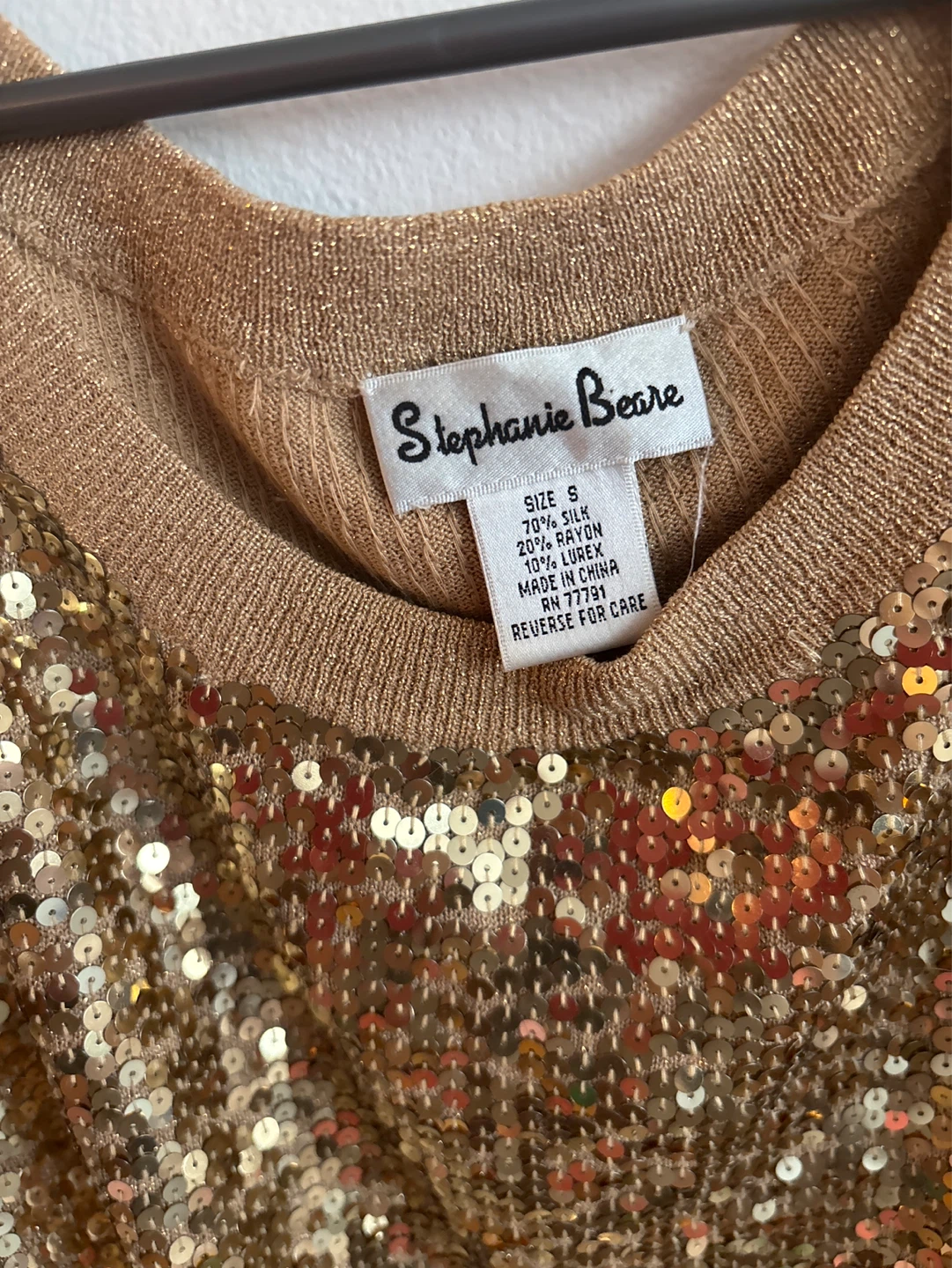 Stephanie Beare Gold Sequin Top Size S - photo 3