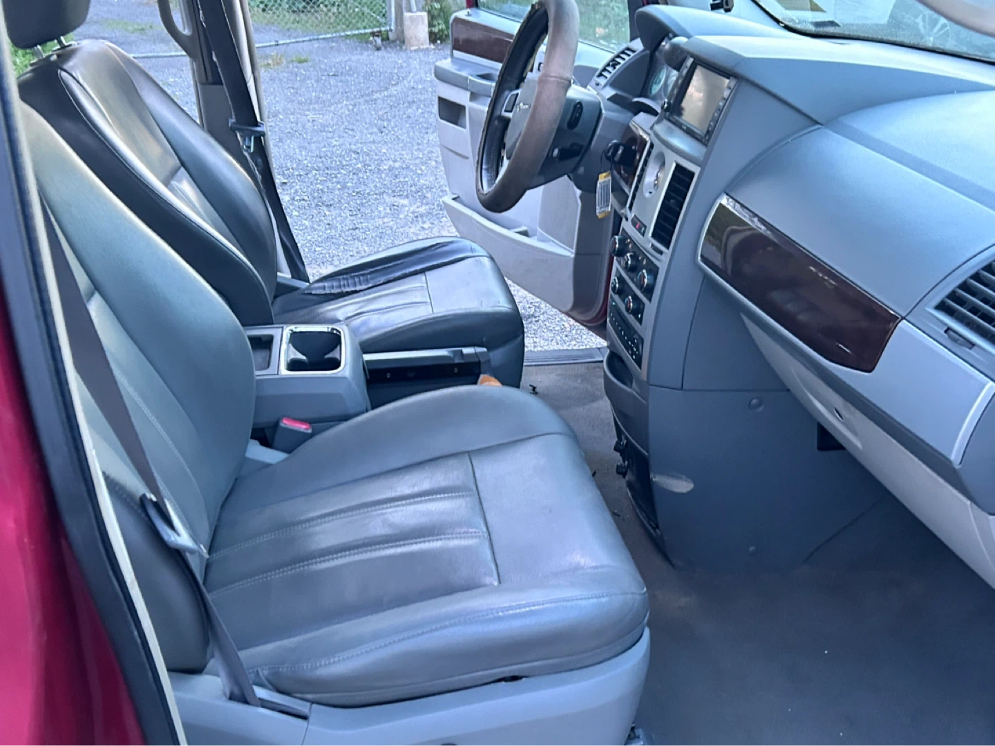 Chrysler Town & Country Minivan