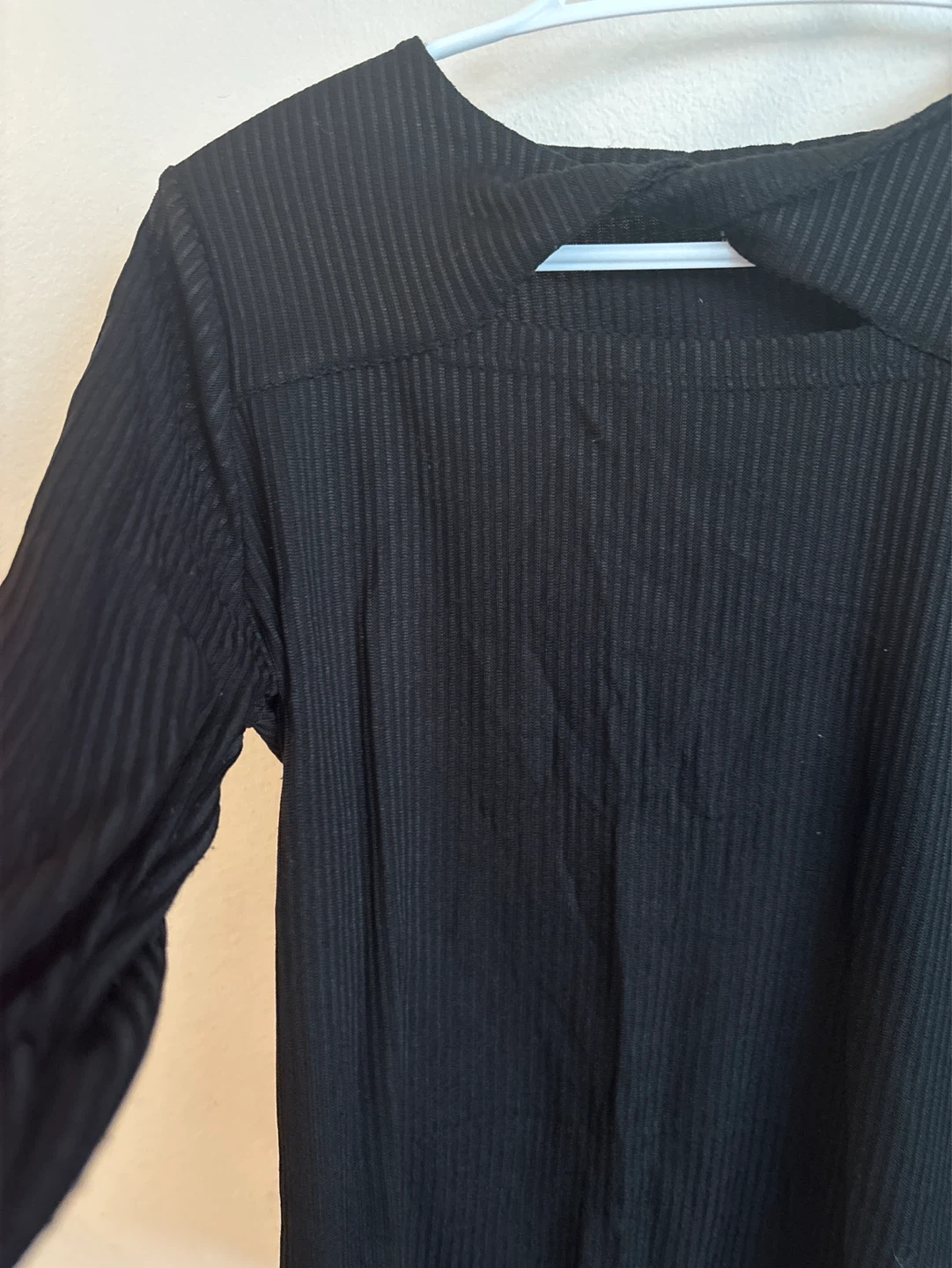 MAGAZINE Black Ribbed Long Sleeve Top - Size L/G - photo 2