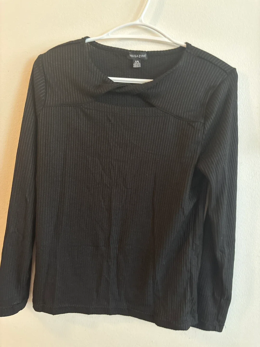 MAGAZINE Black Ribbed Long Sleeve Top - Size L/G