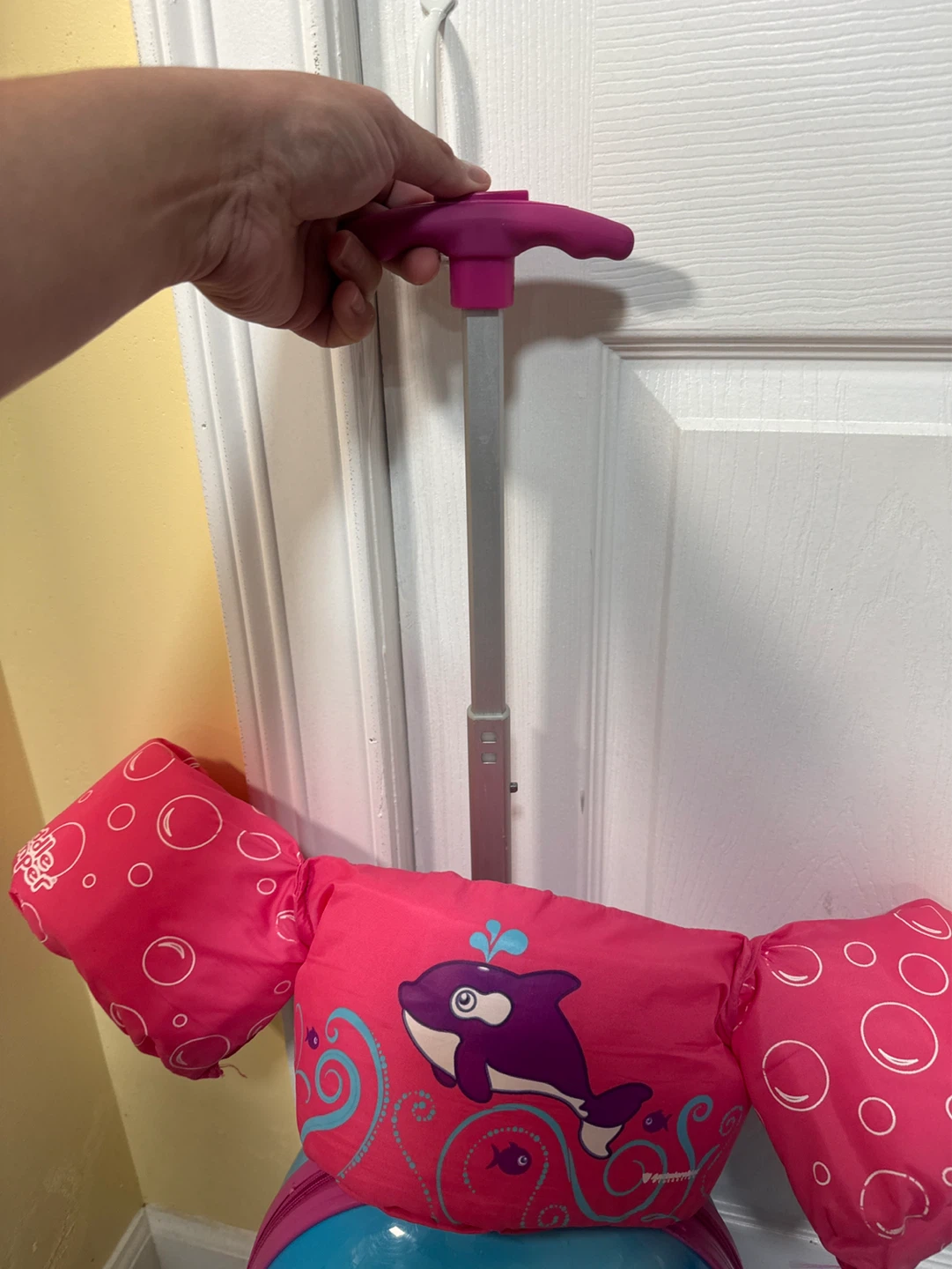 Kids Rolling Luggage with Swim Vest - photo 4