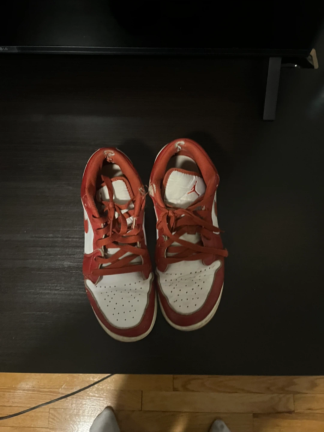 Air Jordan 1 Low SE - photo 2